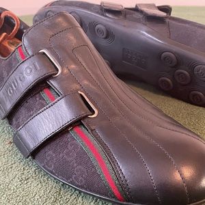 Gucci #170607 Black Leather Sneakers Velcro Straps Signature Web Detail Men 9